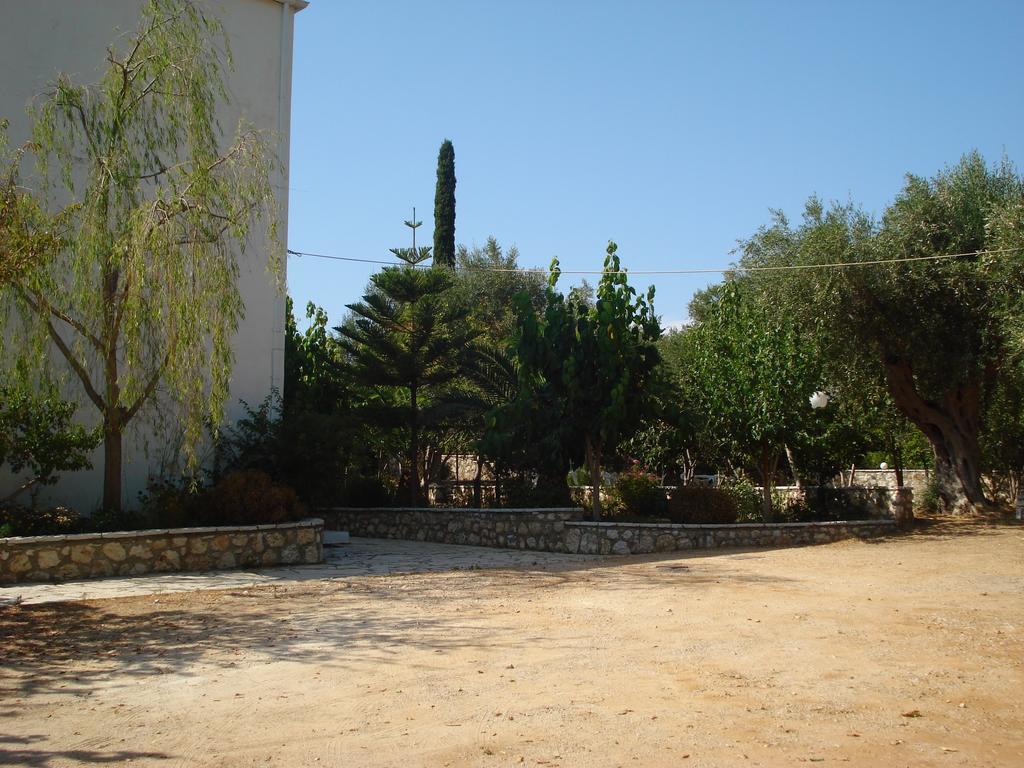 Santa Maria Rooms Áyios Nikítas Exteriör bild