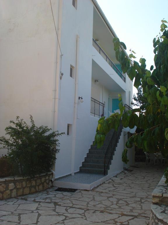Santa Maria Rooms Áyios Nikítas Exteriör bild