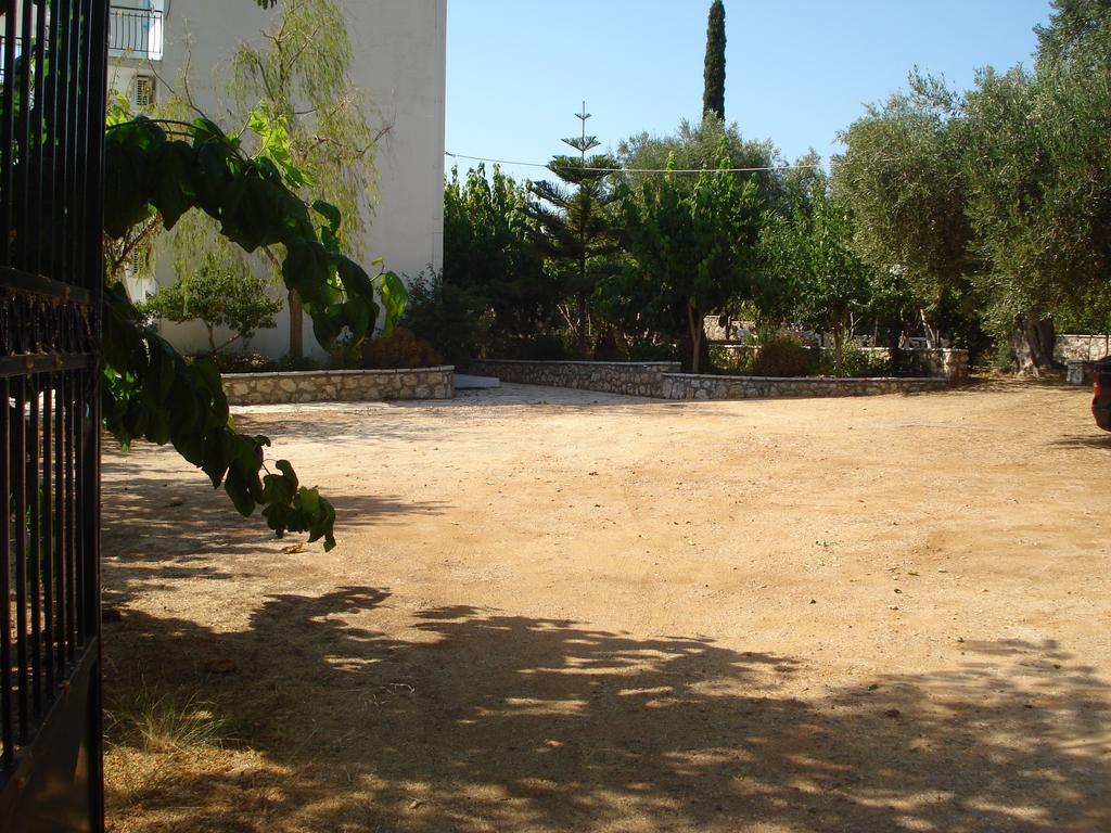 Santa Maria Rooms Áyios Nikítas Exteriör bild